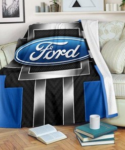 Ford Logo Quilt Bedding Set - A Must-Have For Car Enthusiasts