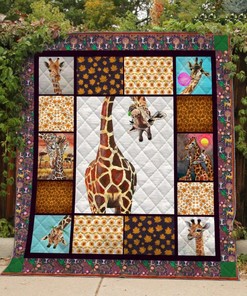 Funny Giraffe Quilt Bedding Set for Animal Lovers