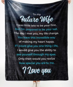Future Wife Fleece Blanket: Ideal for Romance Lovers