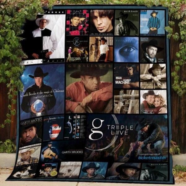 Garth Brooks Vintage Quilt Blanket - Triple Live Bedding Collection
