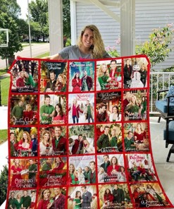 Get Cozy And Festive This Christmas Season - Merry Hallmark Christmas Quilt Blanket