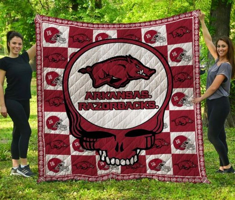 Grateful DeadNCAA Arkansas Razorbacks Combined Great Quilt Bedding Set