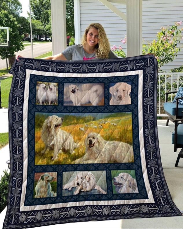Great Pyrenees On The Pampasgrass Quilt Blanket Dog Lovers Bedding Set