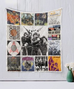 Gun Band Retro Quilt Bedding Set - Get edgy with this Gun Band Retro quilt bedding set