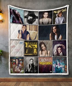 Hailee Steinfeld Album Retro Quilt Blanket - Perfect for Music Fans