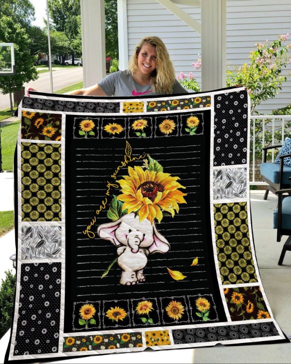 Happy Elephant Sunflower Quilt Blanket - Adorable Blanket for Elephant Lovers