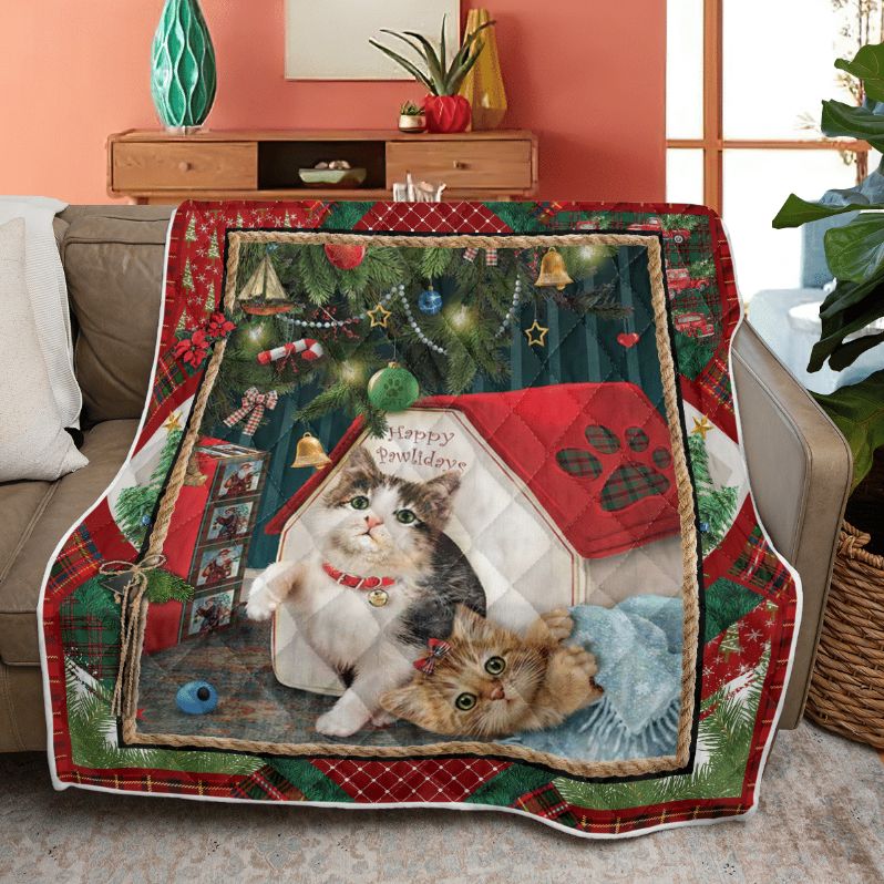 Happy Pawliday to your Furry Friend - Cozy and Cute Quilt Blanket