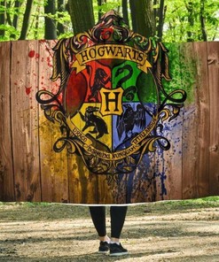 Harry Potter Hogwarts Hooded Blanket for Fans
