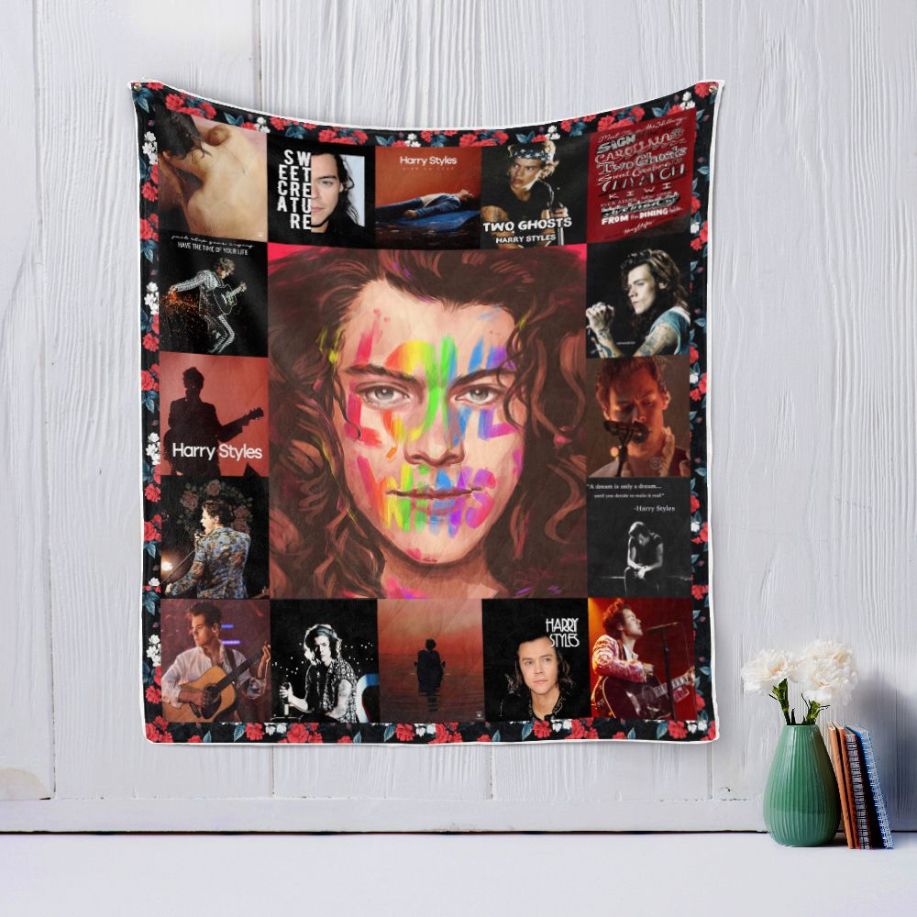 Harry Styles Graphics Quilt Blanket - Personalized Gift for Music Fans