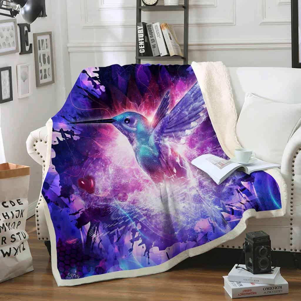 Hummingbird Blanket B3001-01 - Beauty in Flight for Bird Lovers