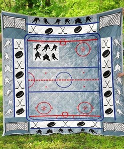 Ice Hockey fans, don't miss out on this arena-inspired quilt blanket