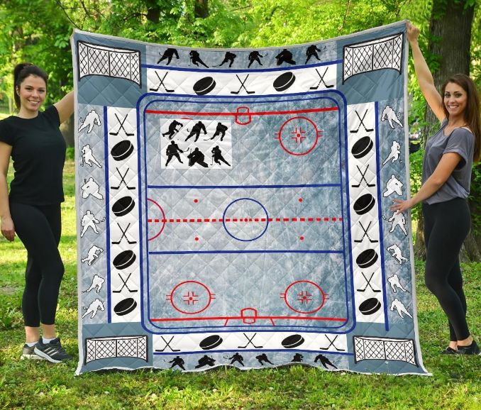 Ice Hockey fans, don't miss out on this arena-inspired quilt blanket