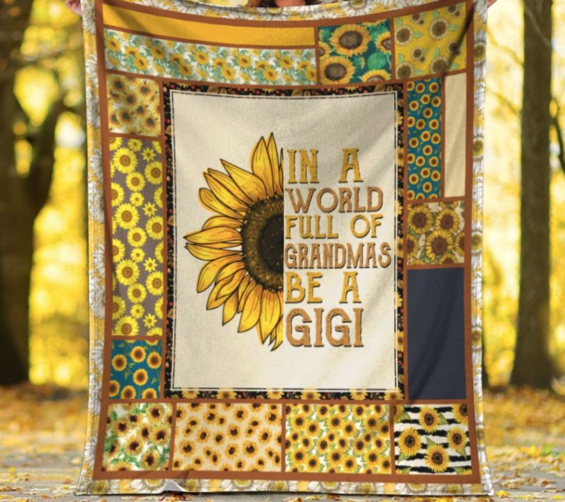 In A World Full Of Grandmas Be A Gigi Blanket for Grandma Birthday