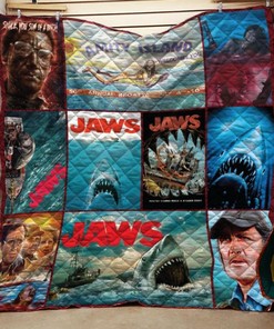 Jaws Collage DUP - Quilt Blanket