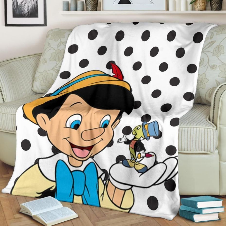Jiminy Cricket Pinocchio Fleece Blanket - Perfect for Disney Lovers