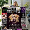 Keep your fandom strong with this Queen Quilt Bedding Set for Fan