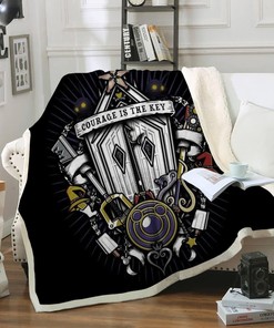 Kingdom Hearts Key Fleece Blanket - A Must-Have for Gamers