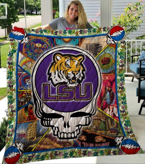 LSU Tigers Quilt Blanket To Showcase Your Love For The Team