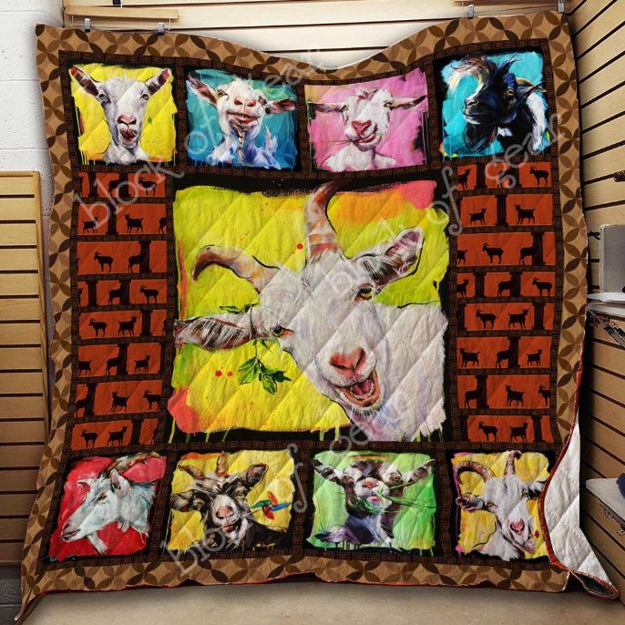 Laughing Goat Collection Quilt Bedding Set with Keywords