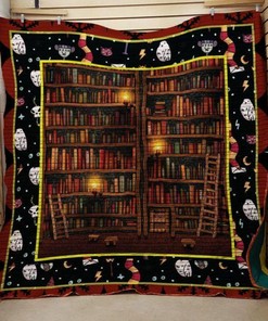 Library 2 Reading Customized Quilt - Perfect for book lovers, this customized quilt blanket is sure to be a hit.