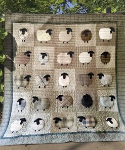 Little Sheep Quilt Bedding Set TR12 DUP1 for Animal Lovers