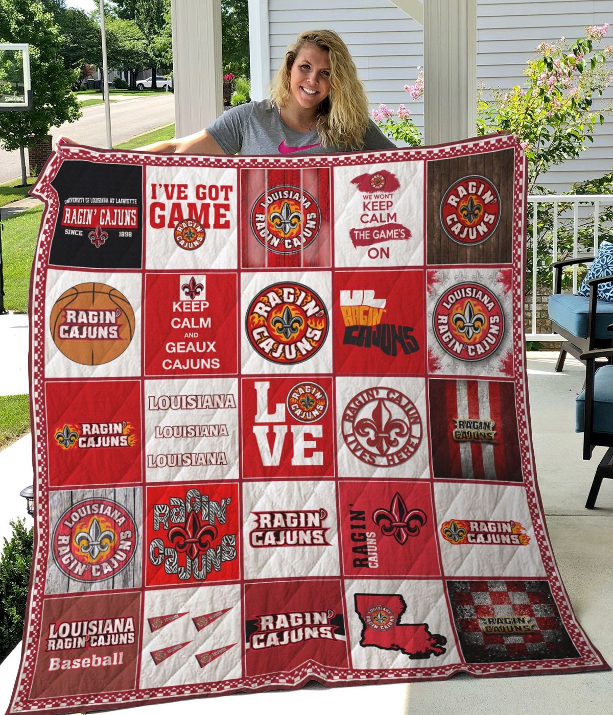 Louisiana Ragin' Cajuns NCAA Quilt Blanket - Stay Comfy with Some Ragin' Cajun Bedding