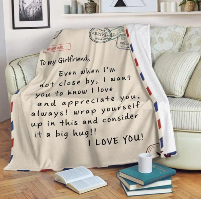Love and Appreciation Quilt Bedding Set for Girlfriend - A Perfect Gift for Your Partner