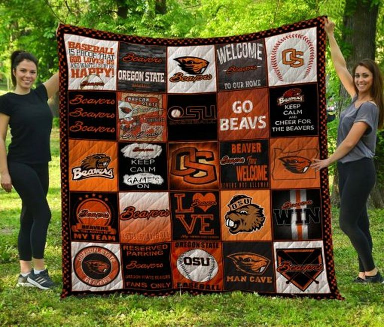 Make your man cave cozy with this Ncaa Oregon State Beavers Combined Collected Quilt Bedding Set