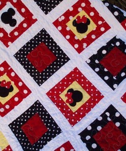 Mickey And Minnie Heads Fabric Quilt Blanket - Mickey and Minnie Vintage Fabric Quilt Bedding Set