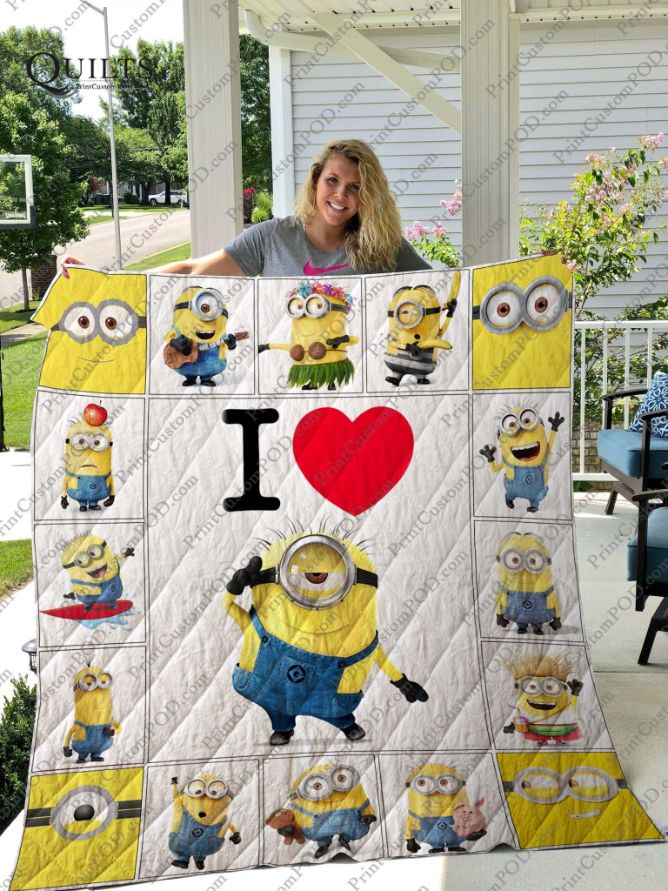 Minions fans, keep cozy with this adorable quilt blanket