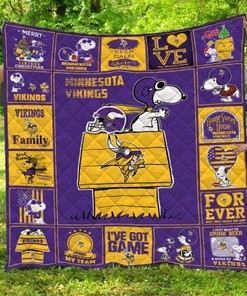 Minnesota Vikings Snoopy Quilt Blanket - Perfect for Football Fans