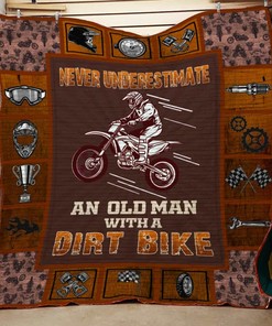 Motocross Never Underestimate An Old Man With A Dirt Bike Great Quilt Bedding Set