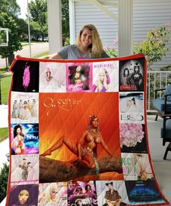 Nicki Minaj Albums Quilt Blanket, Ideal for Fans of Hip-Hop and Pop Music