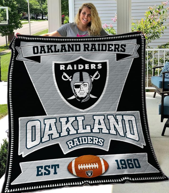 Oakland Raiders B060644 Quilt Blanket - Great for Football Fans