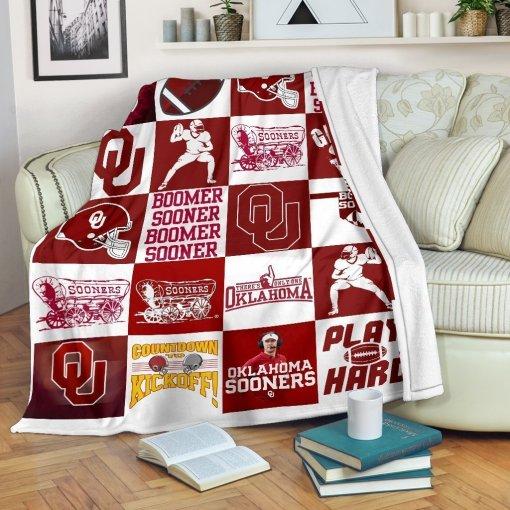 Oklahoma Sooners Premium Bedding Set - Show your team spirit with this Oklahoma Sooners premium bedding set