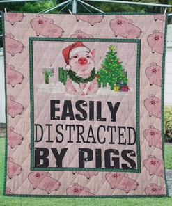 Pink Pigs Distraction Quilt Blanket for Animal Lovers