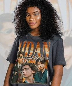 Retro Aidan Gallagher Vintage Tee American Actor and Musician Homage T-shirt, 90s Style Fan Merchandise for Men & Women