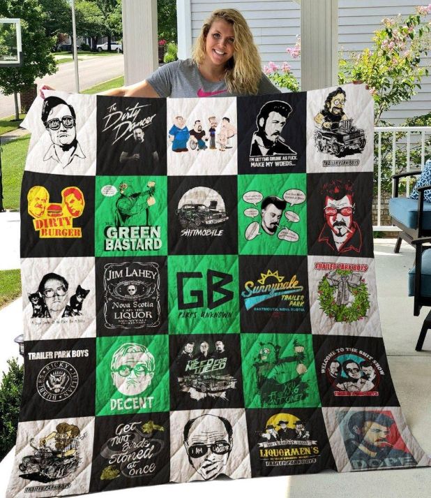 Retro Green Bastard Quilt Blanket - Ideal for Classic Car Lovers