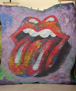 Rolling Stones Quilt Blanket - Celebrate the music of Rolling Stones with this stylish quilt blanket