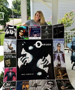Roy Orbison Lonely And Blue Quilt Blanket Great Customized Quilt Gifts For Birthday Christmas Thanksgiving with Quotes