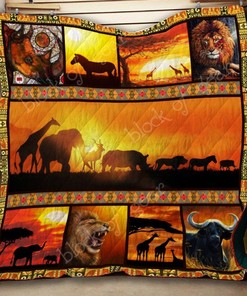 Safari At The Sunset Quilt Blanket - Ideal for Animal Lovers