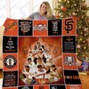 San Francisco Giants fans! Check out this Christmas quilt blanket
