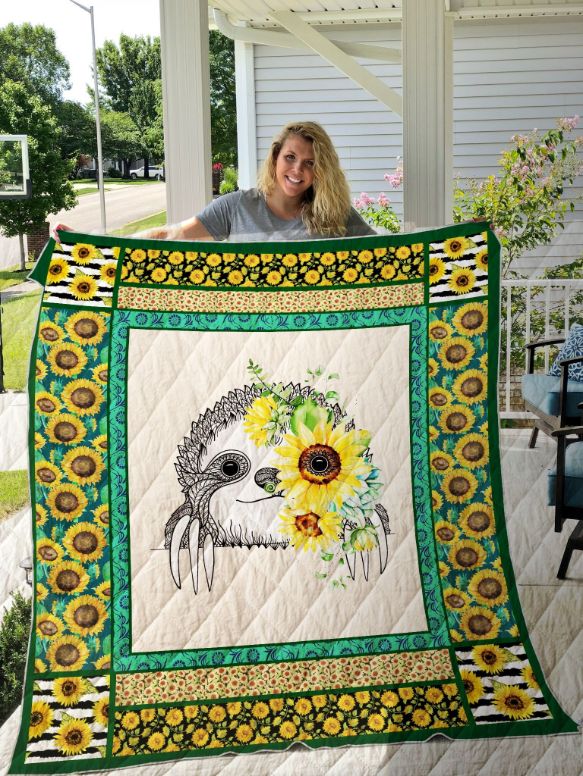 Sloth Sunflower Quilt Blanket - Cute and Cozy Blanket for Sloth and Sunflower Lovers