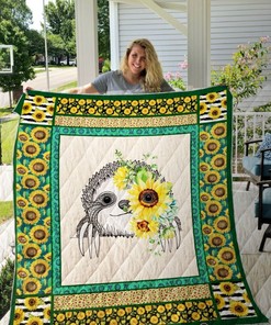 Sloth with Sunflower Quilt Blanket - Adorable Blanket for Sloth and Sunflower Lovers