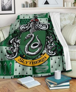 Slytherin House Fleece Blanket: Premium Comfy Sofa Throw Blanket for Harry Potter Fans