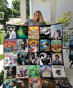 Snoop Dogg Ver 25 Albums Quilt Blanket - The Perfect Gift for Hip-Hop Fans