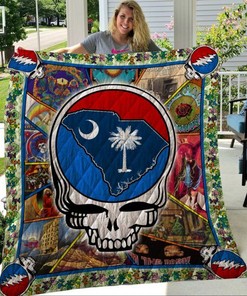 South Carolina On The Skull Quilted Bedding Set - For a Patriotic Look