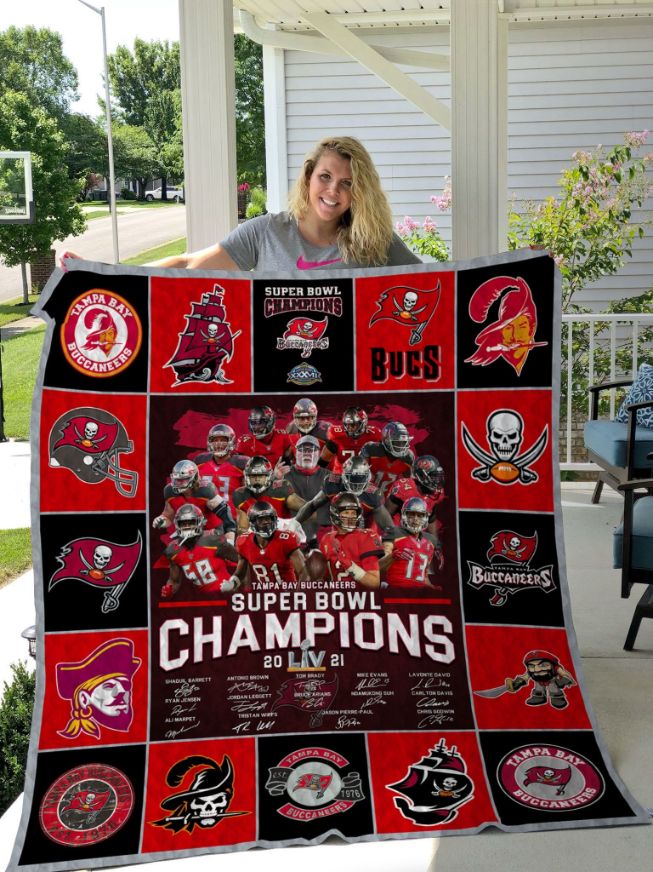 Super Bowl Champions Quilt Blanket - Perfect for Football Fans