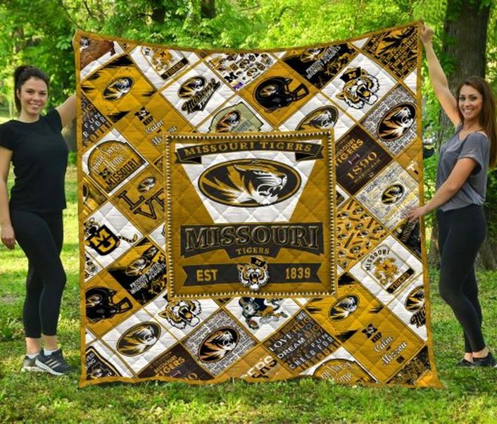 Support the Mizzou Tigers with this Go Mizzou Quilt Bedding Set