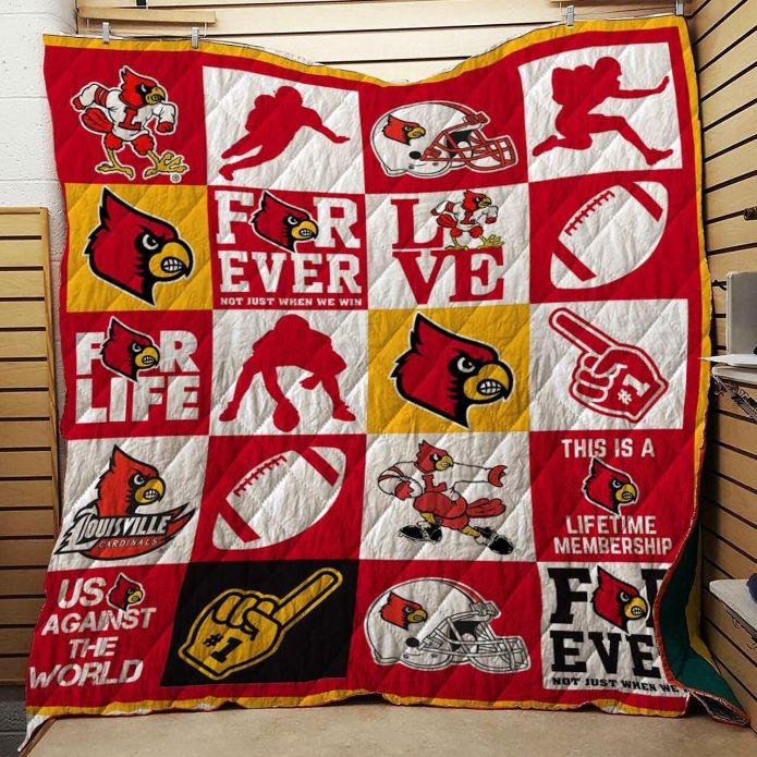 The Football Team EST 1912 Ncaa Louisville Cardinals Quilt Bedding Set with Loved Quilt Blanket
